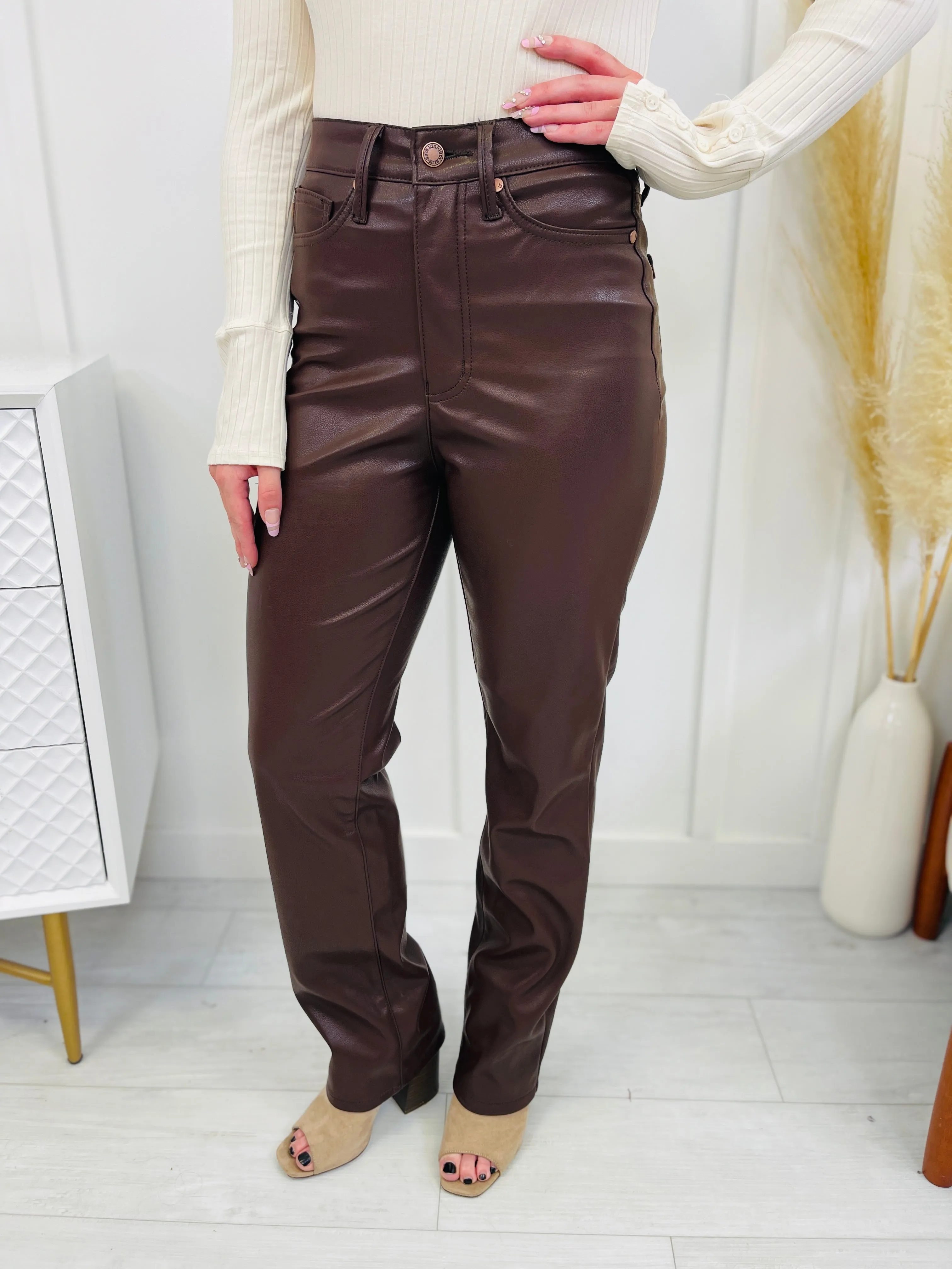 Judy Blue Tummy Control Espresso Yourself Faux Leather Straight Leg Pants in Reg/Curvy