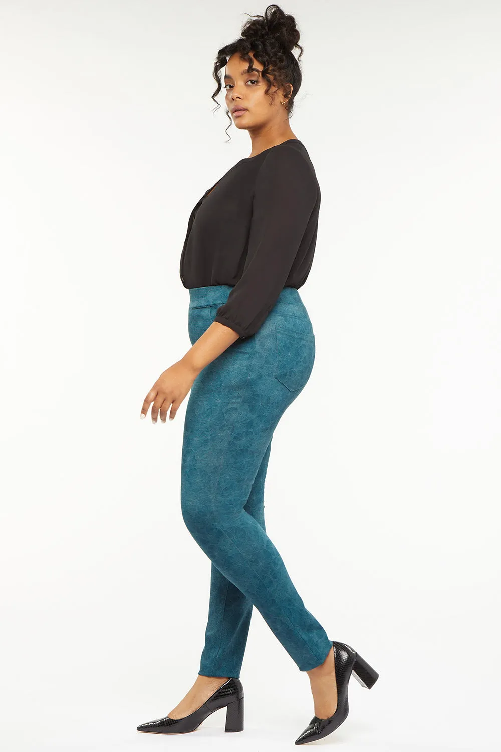 Modern Legging Pants In Plus Size - Cheshire Hill